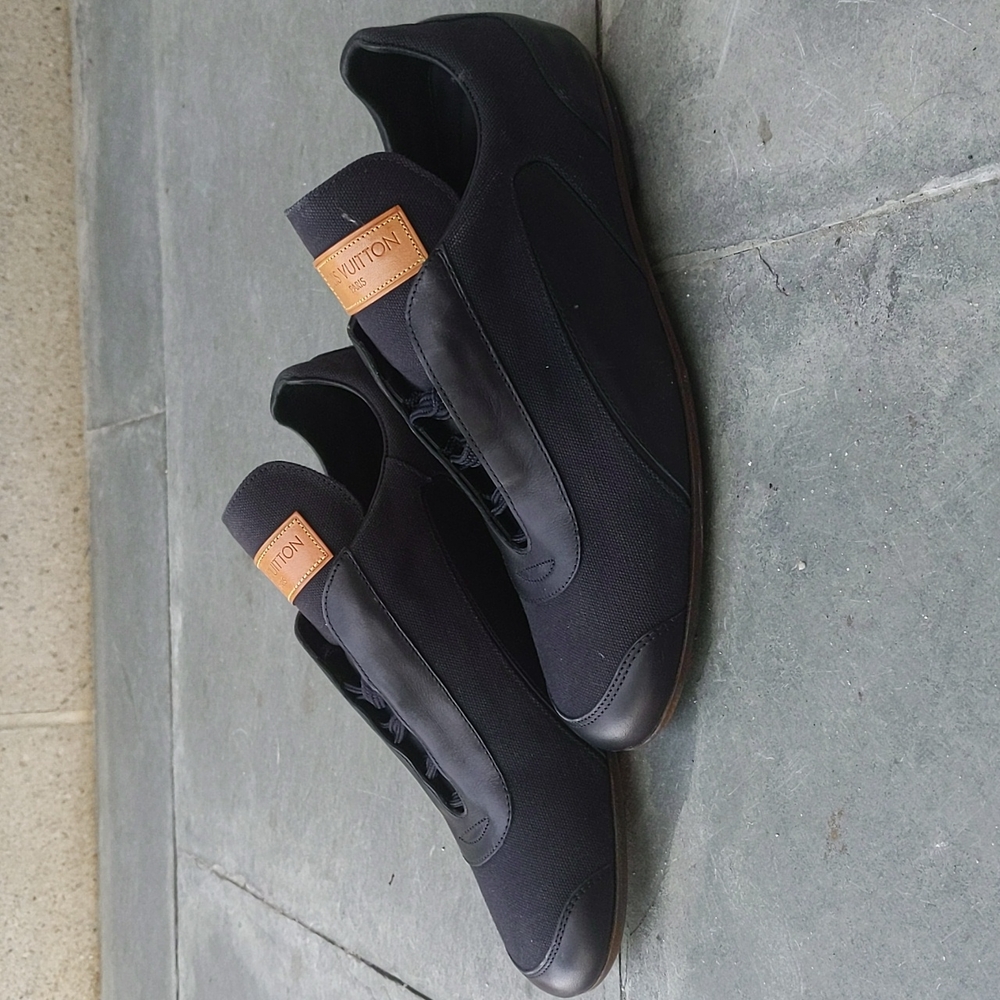 Louis Vuitton Foot Trainer